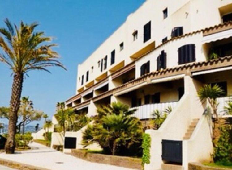 Petit Cocon Magnifique Vue Sur Marina Dans Le Golfe De Saint Tropez Apartment Cogolin Luaran gambar